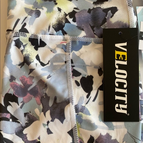 COPY - Velocity Active Leggins con bolsillos Absorción de humedad Talla M trans… - Picture 6 of 7